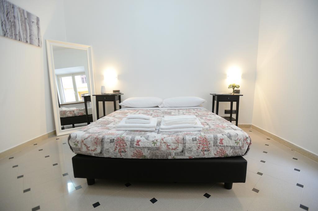 Appartement Casa Andrew à Rome Extérieur photo