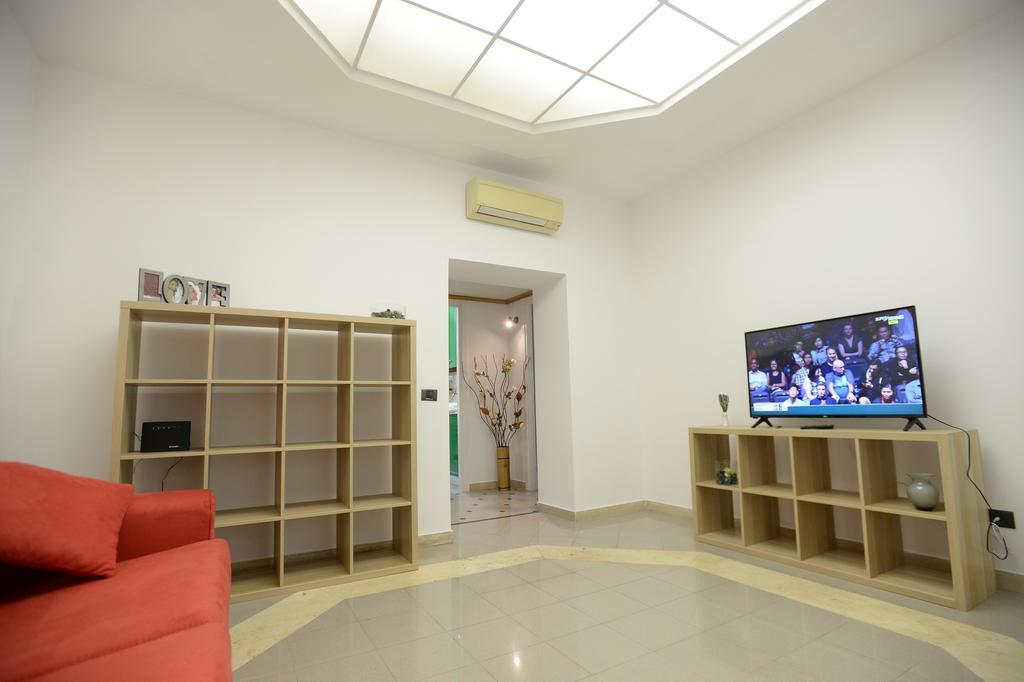 Appartement Casa Andrew à Rome Extérieur photo