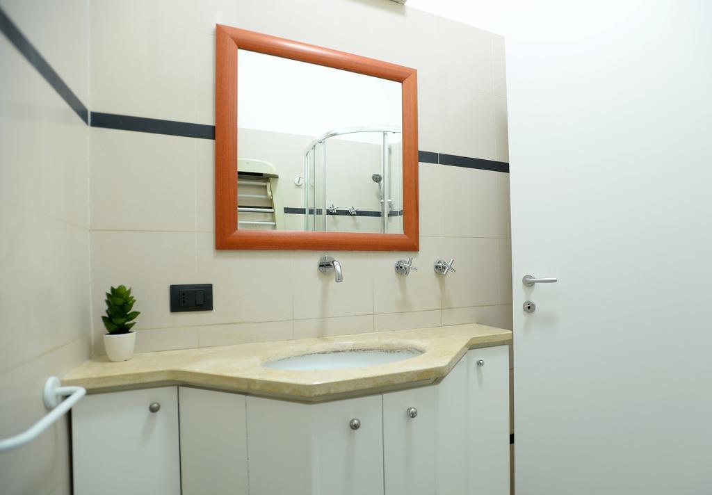 Appartement Casa Andrew à Rome Extérieur photo