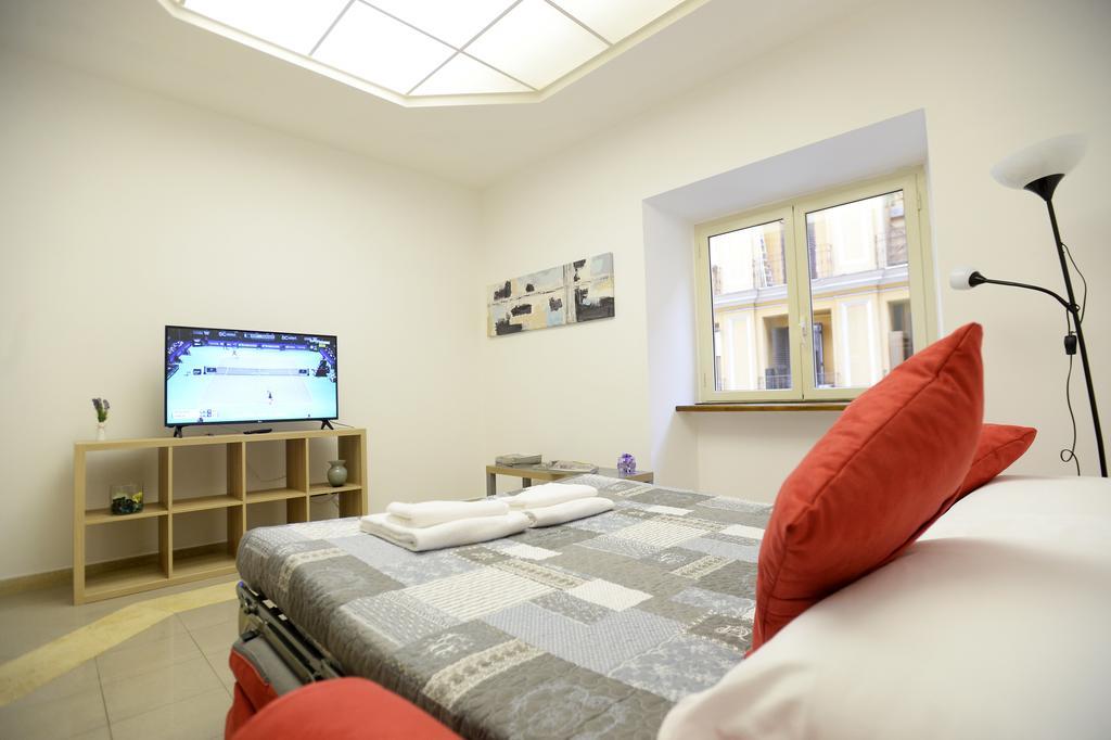 Appartement Casa Andrew à Rome Extérieur photo
